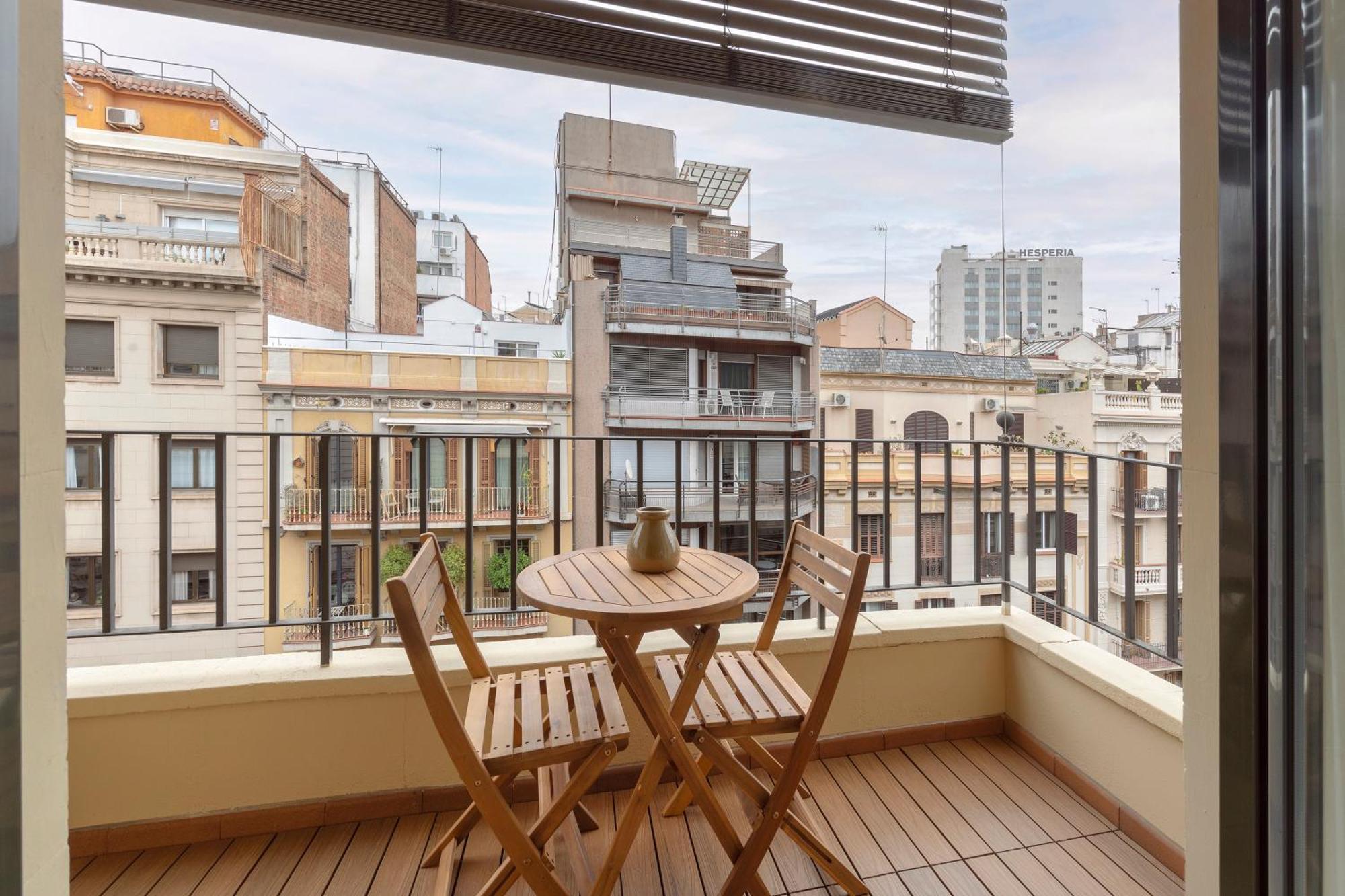 C211 Barcelona Apartments Екстер'єр фото
