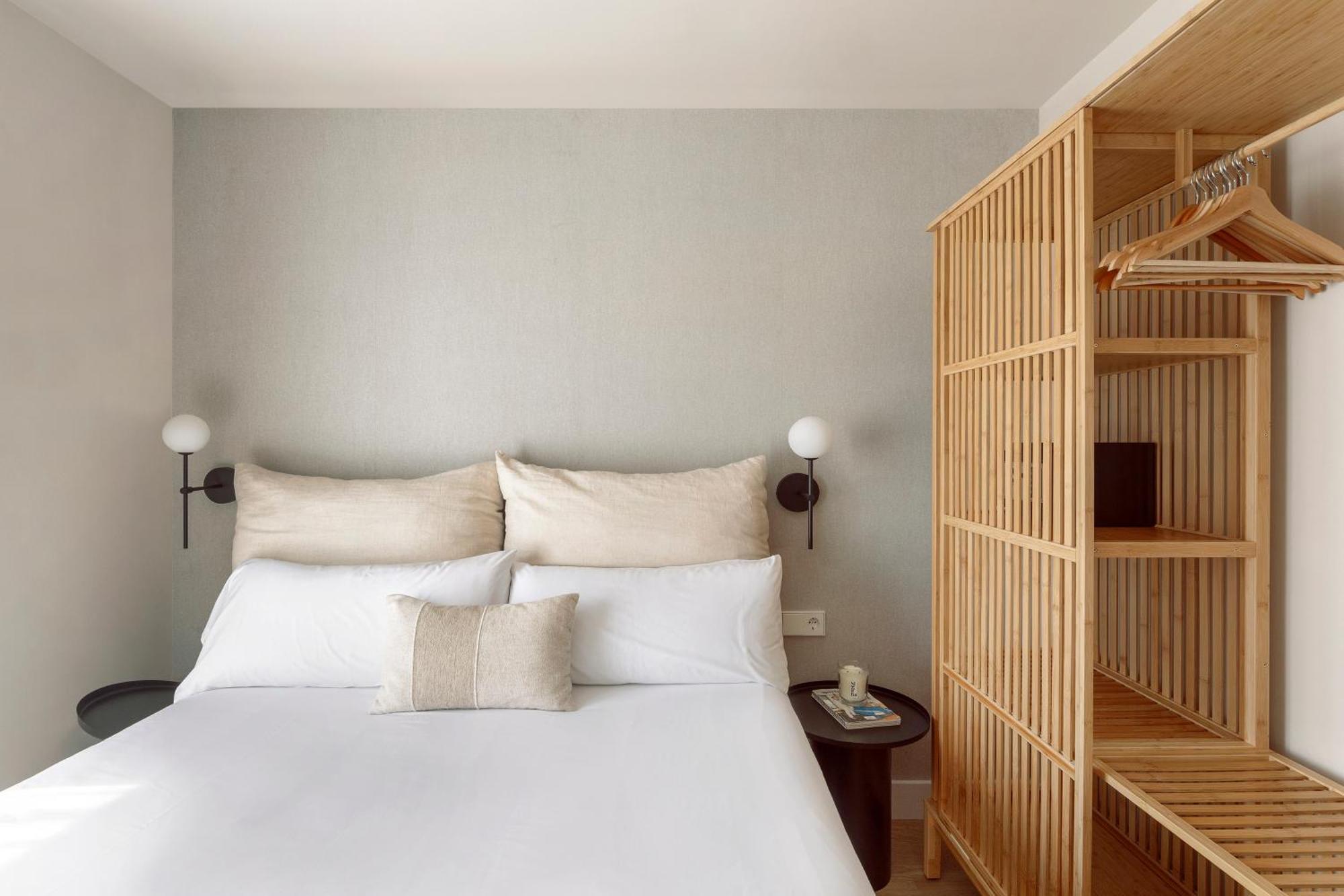 C211 Barcelona Apartments Екстер'єр фото