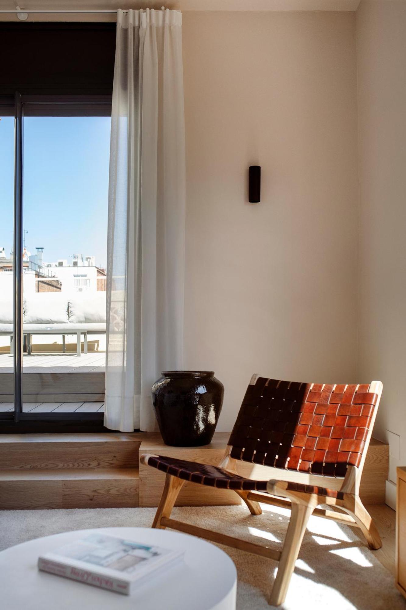 C211 Barcelona Apartments Екстер'єр фото