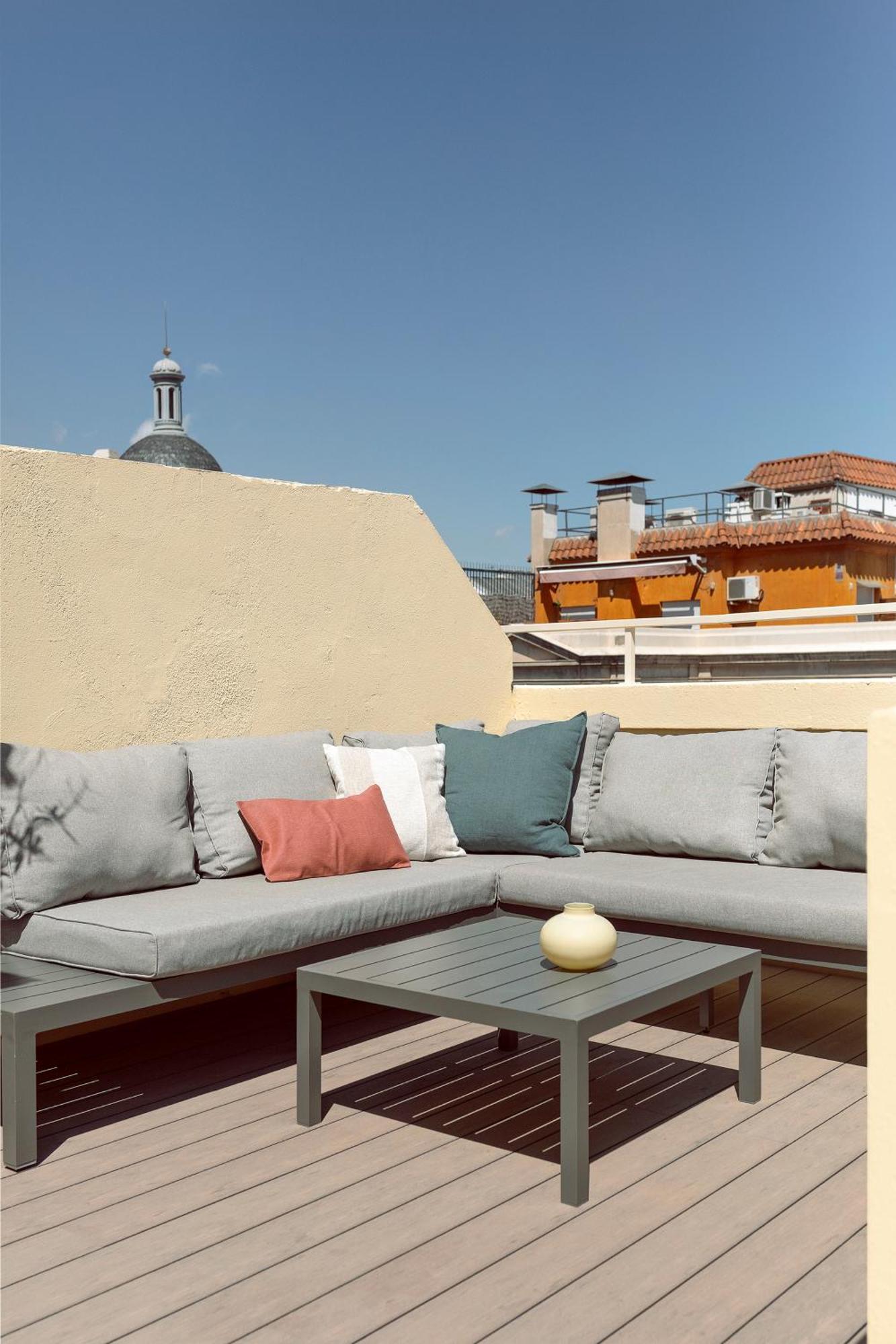 C211 Barcelona Apartments Екстер'єр фото